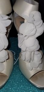 Betsy Johnson peep toe pumps